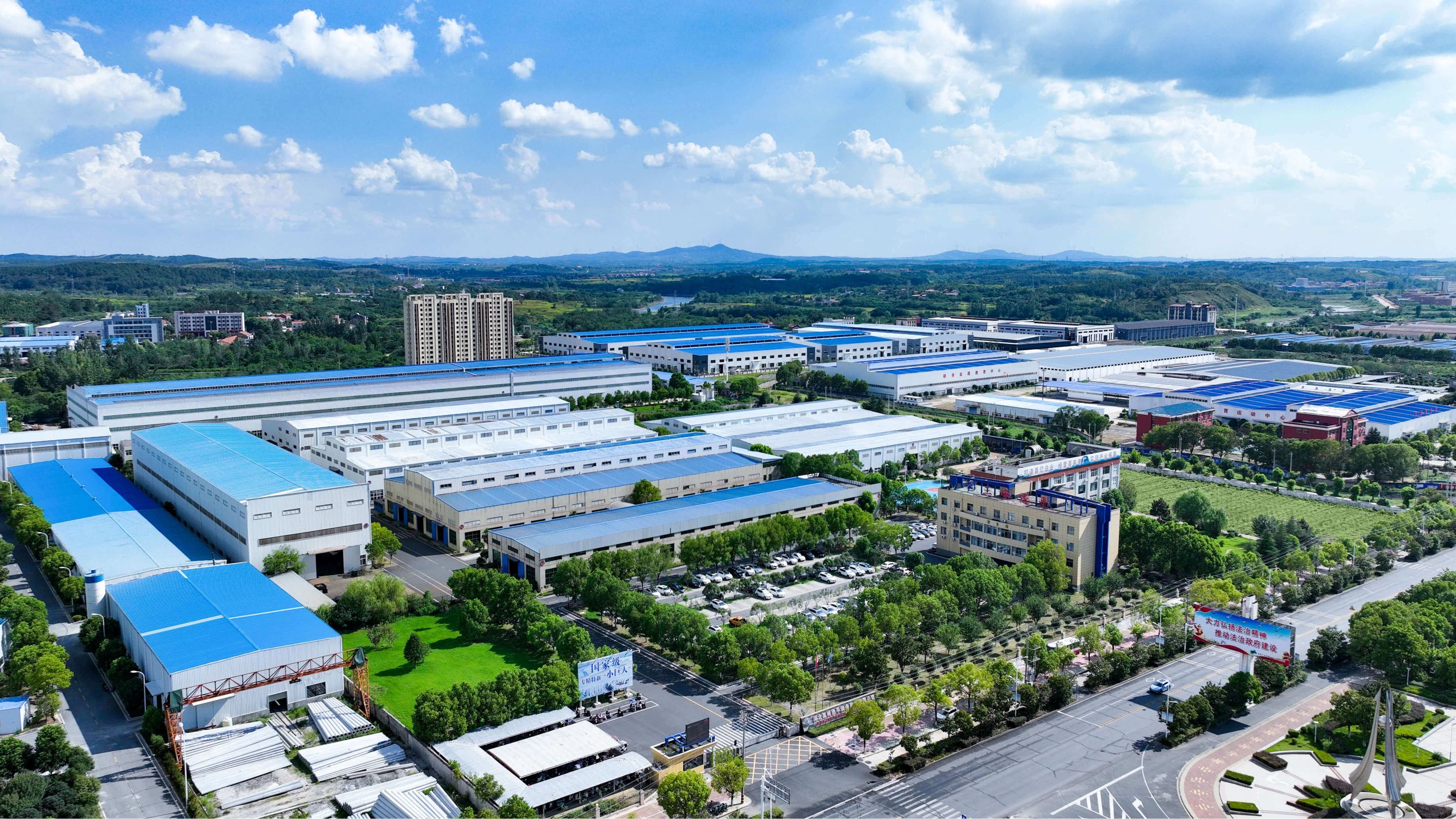 Знакомство с Санфэн